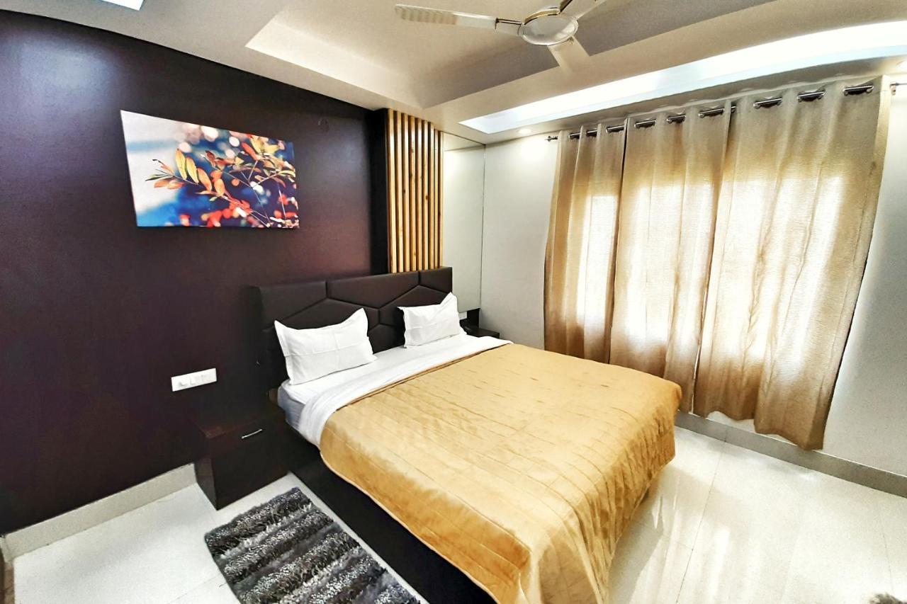 Hotel Aerocity Purple Orchid New Delhi Ngoại thất bức ảnh